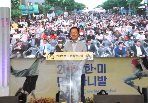 ���λ縻�� �ϴ� ���弱 ���ý���