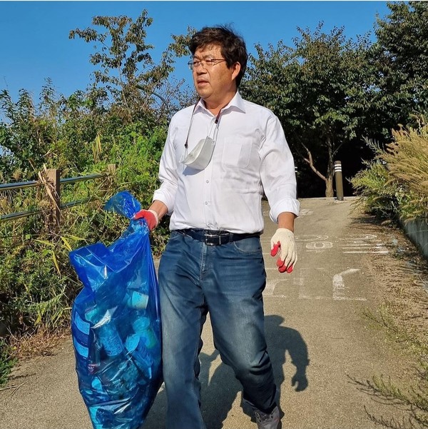 ���뺹õ�� ã�� �����⸦ �ݴ� ���籤 �������� ���ýð�����������