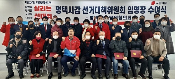 �㱹������ ���ð� ����, ������ �ĺ� ���Ŵ�å�� �Ӹ��� ������ ����?